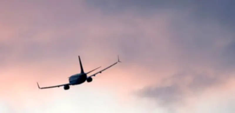 Flugturbulenzen: Gericht spricht Urlauber 20.000 Euro Schmerzensgeld zu