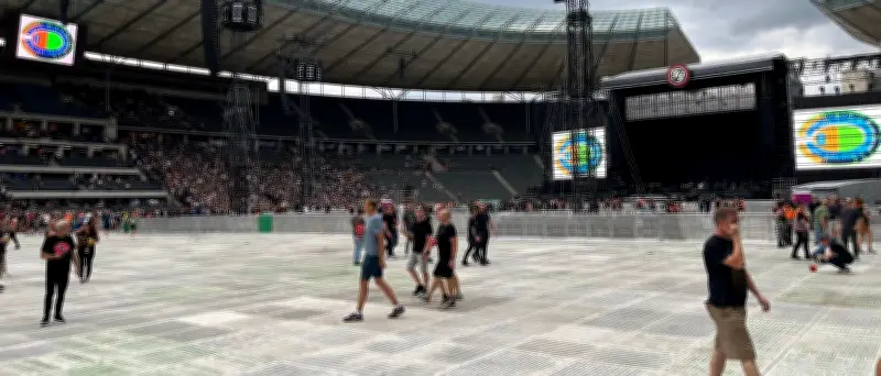 Foo-Fighters-Konzert in Berlin: Olympiastadion wegen Gewitterwarnung geräumt