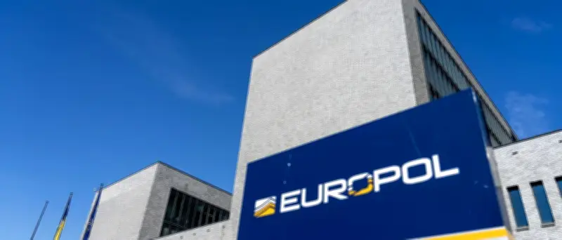 Frauen betäubt und missbraucht: Schlag gegen Online-Netzwerke