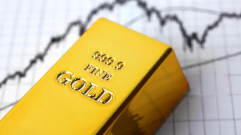 Goldpreis aktuell: Kurs im Minus – Profi sieht Anzeichen für neue Wende