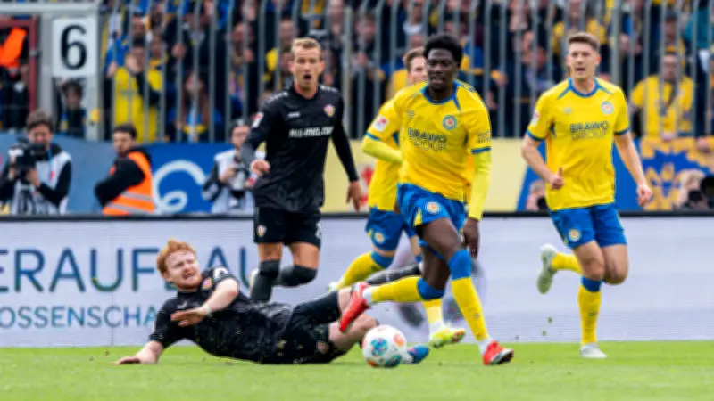 Holstein Kiel verpflichtet Faride Alidou ablösefrei vom 1. FC Kaiserslautern