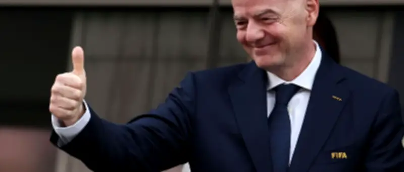 Infantino begeistert von Topstars bei XXL-WM: Messi, Mbappé & Co.