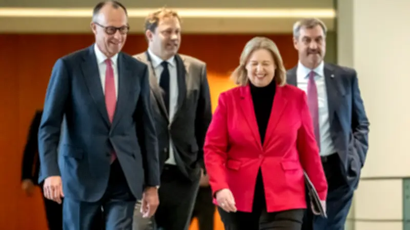 Koalition einigt sich auf Reformpaket: Spitzensteuersatz steigt später