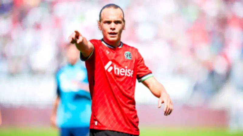 Lars Gindorf feiert Traum-Comeback mit Dreierpack für Hannover 96