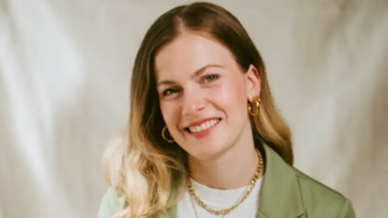 Laura Waibel: Volontärin bei BILD – Leben & Gesellschaft