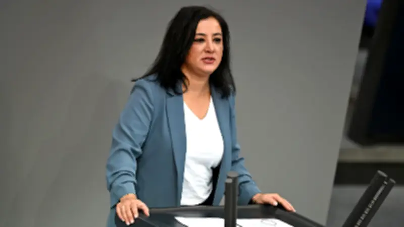 Linken-Abgeordnete Akbulut zu 51.600 Euro Strafe verurteilt