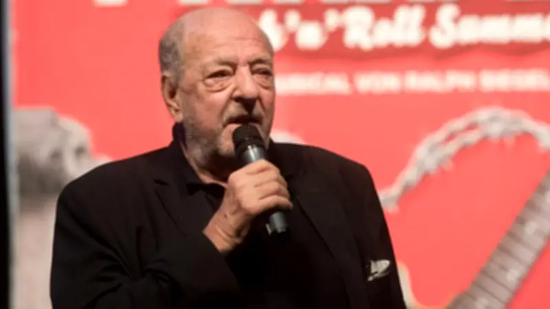 Lungenentzündung: Tausende Tote jährlich – Ralph Siegel im künstlichen Koma