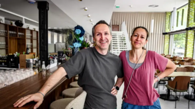 Mokka-Milch-Eisbar in Berlin-Mitte: Neustart mit Brunch und Live-Musik