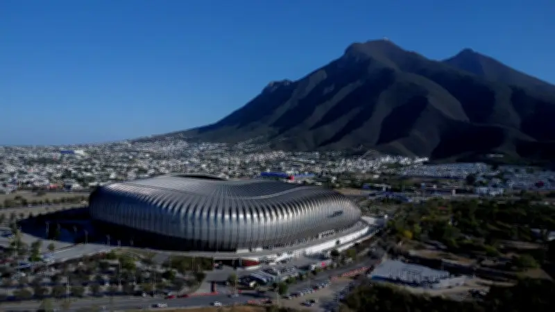 Monterrey-Stadion: 1,72-Milliarden-Bau in vier Jahren mit asymmetrischem Dach