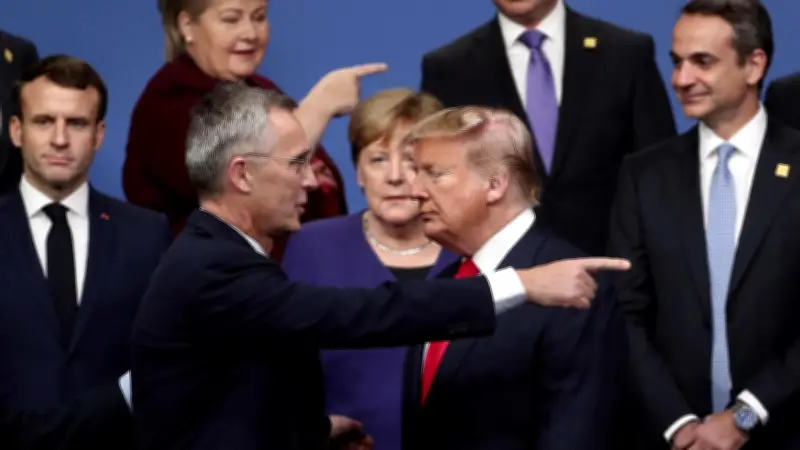 Nato-Gipfel 2018: Stoltenberg enthüllt Trumps Austritts-Drama