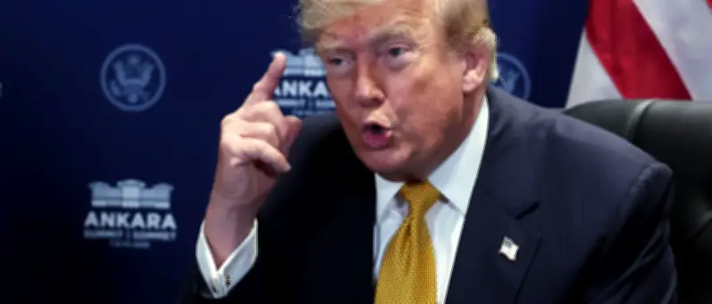 Nato-Gipfel: Trump droht Spanien mit Handelsende
