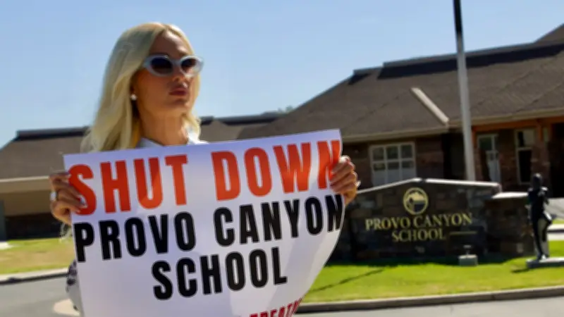 Paris Hilton feiert Sieg: Provo Canyon School verliert Zulassung