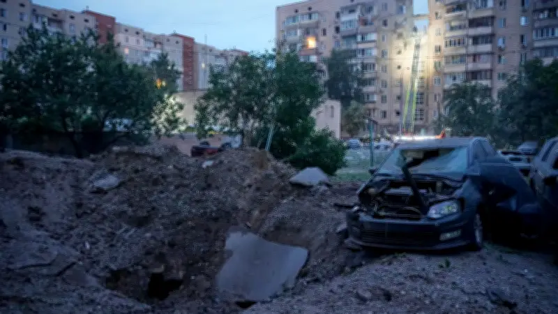 Russland greift Kiew mit ballistischen Raketen an: Neue Angriffswelle
