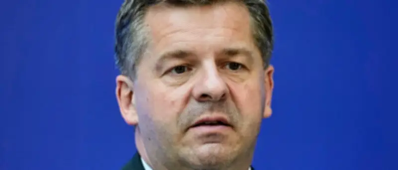 Sachsen-Anhalt: Schulze hält sich bei Tolerierung durch Linke bedeckt