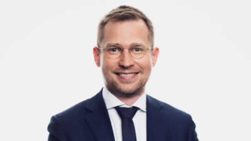 Sebastian Geisler: BILD-Redakteur für Politik mit Afrika-Erfahrung