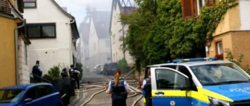 SEK-Einsatz in Ingersheim: Festnahme nach Brand und Sprengstoffdrohung