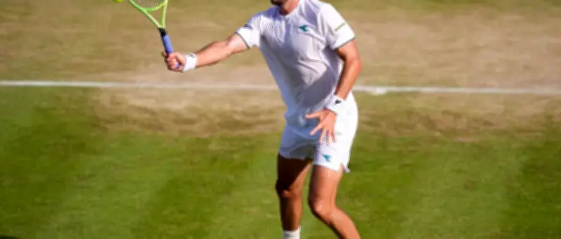 Struff erreicht Viertelfinale in Wimbledon nach Hurkacz-Aufgabe