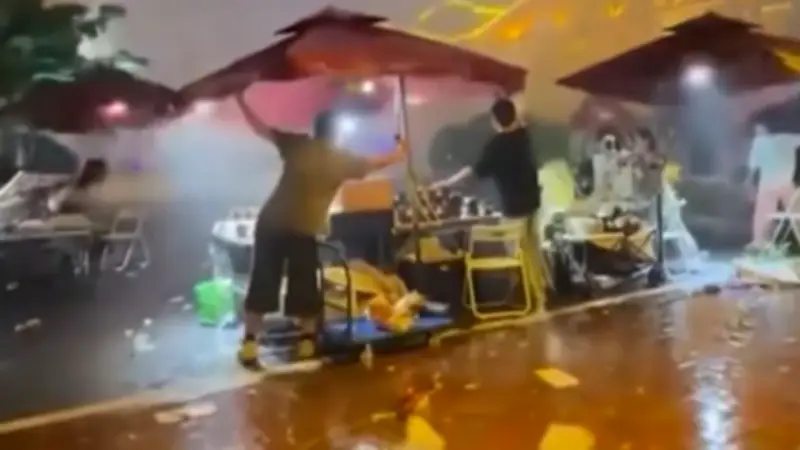Sturm-Chaos in Jingdezhen: Unwetter verwüstet Chinas Porzellan-Metropole