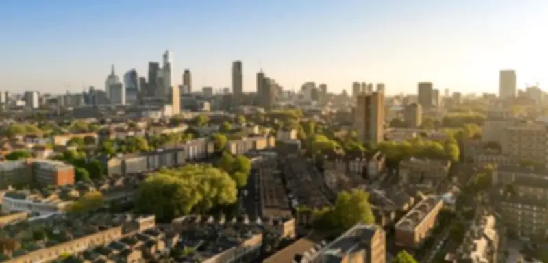 Superreiche übernehmen London: Investigativjournalist enthüllt dunkle Machenschaften