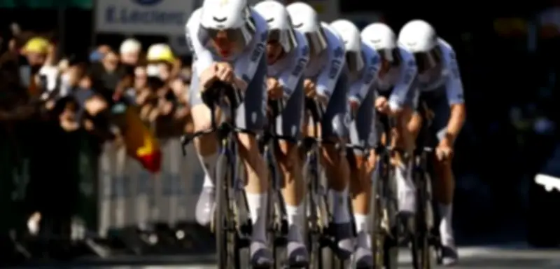 Tour de France 2026: Vingegaard gewinnt Teamzeitfahren in Barcelona