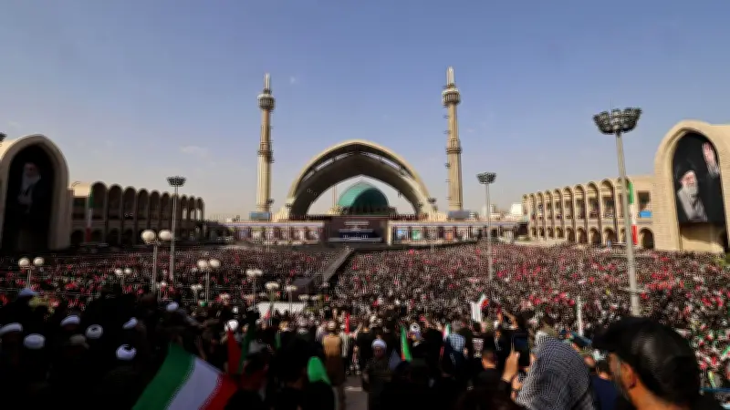 Trauerfeiern für Chamenei: Machtdemonstration in Teheran beginnt