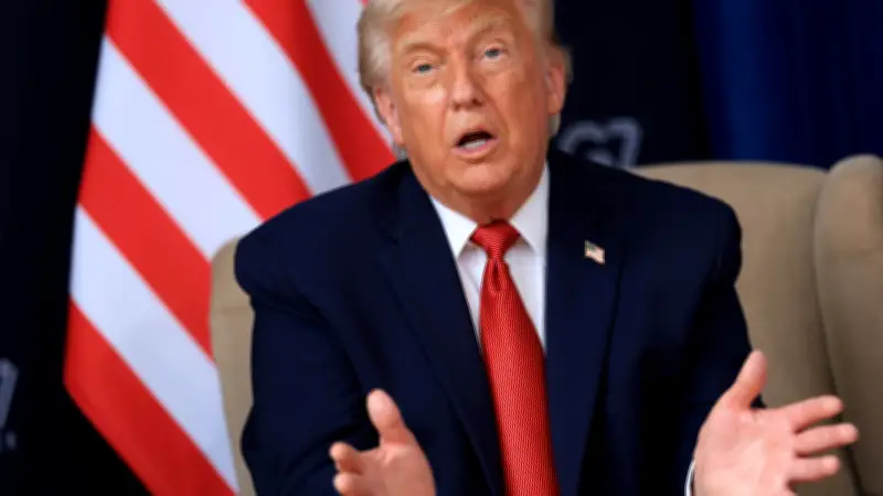 Trump bietet Vermittlung im Ukraine-Krieg nach Gesprächen mit Putin und Selenskyj an