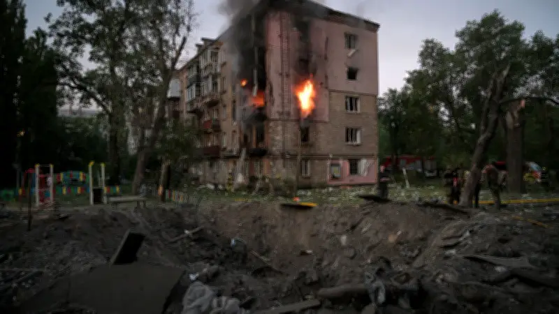 Ukraine: Russische Luftangriffe auf Kiew – Trump trifft Selenskyj am Rande des Nato-Gipfels