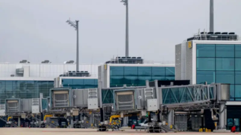 Unwetter legt Münchner Flughafen für 30 Minuten lahm
