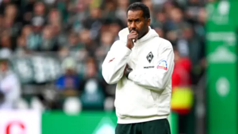 Werder Bremen: Thioune soll Profi endlich in Form bringen