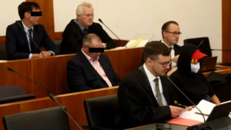 Wilke-Prozess: Ex-Chefs wegen 11-facher fahrlässiger Tötung vor Gericht
