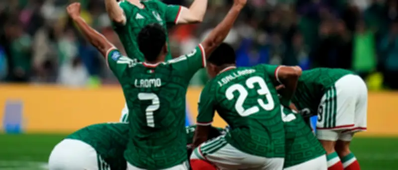WM-Gala: Mexiko besiegt Ecuador 2:0 – Achtelfinale gegen England möglich