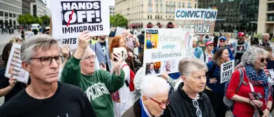 Anti-Trump-Protest in Berlin: Amerikaner warnen vor Faschismus in den USA