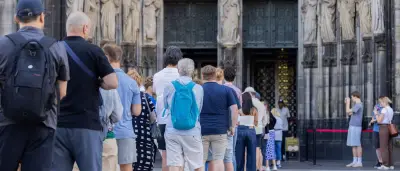 Kölner Dom: Erster Tag mit Eintrittspreis – gemischte Reaktionen