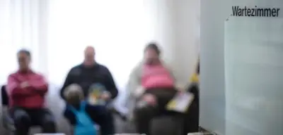 Krankschreibung ab Tag 1: Teures Misstrauen statt Aufbruchstimmung