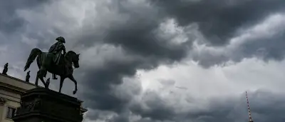 Regen und Gewitter in Berlin und Brandenburg: Wetter bleibt grau