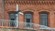 Drogenfunde in Berliner Gefängnissen: Über 2,8 kg im ersten Quartal 2026