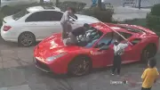 Ferrari-Schaden in China: Kinder nutzen Luxusauto als Spielplatz