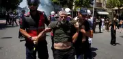 Festnahmen bei Flamingo-Protesten in Albanien gegen Trump-Bauprojekt