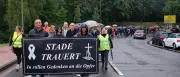 Hunderte gedenken der Opfer der Schüsse in Stade und Garbsen