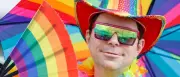 Kölner CSD: „Flirty Flamingo“ kämpft gegen wachsende Queerfeindlichkeit