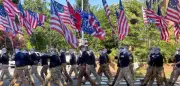 Rechtsextreme „Patriot Front“ marschiert am Unabhängigkeitstag in Washington