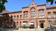 Treptow-Köpenick: Linke und Grüne fordern Kiezkantine in Adlershof